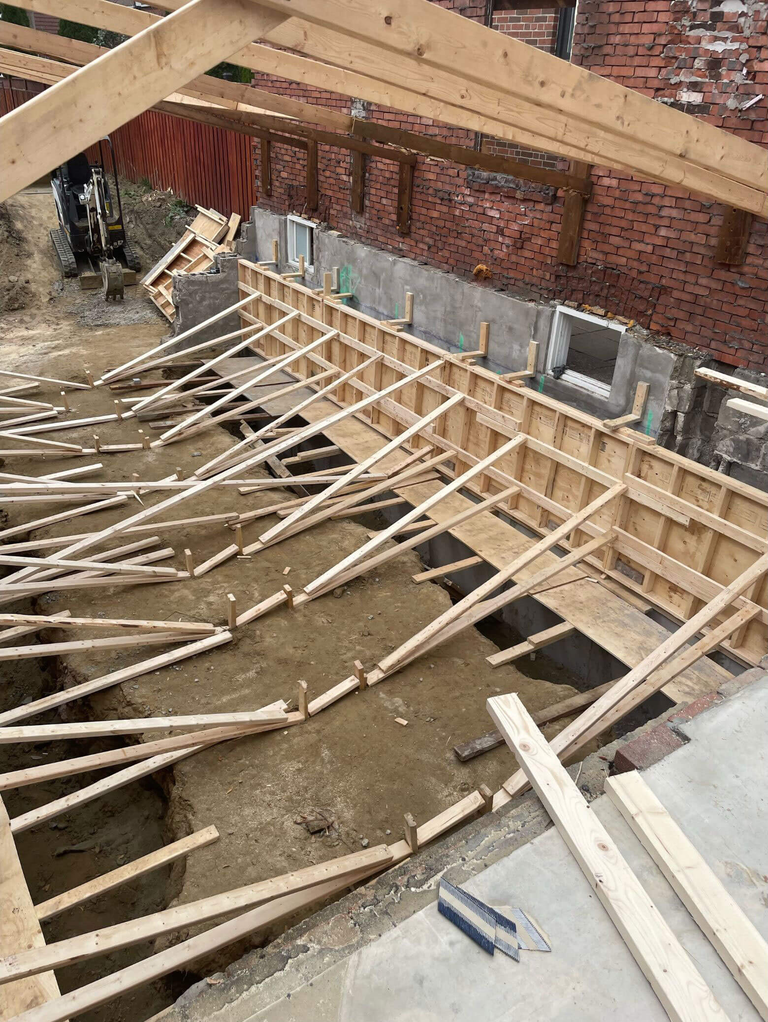 Image of FULL DECONSTRUCTION services