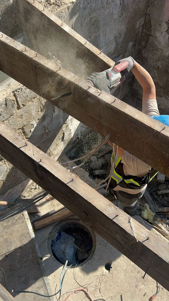 Image of FULL DECONSTRUCTION services